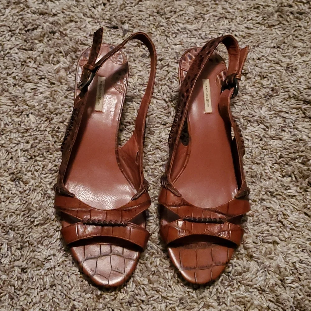 Max Studio Koi Low Heel Sandals